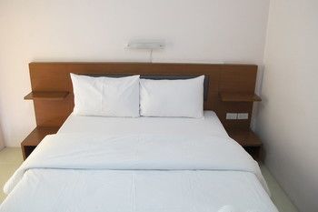 Somjai House Hotel Si Racha Luaran gambar
